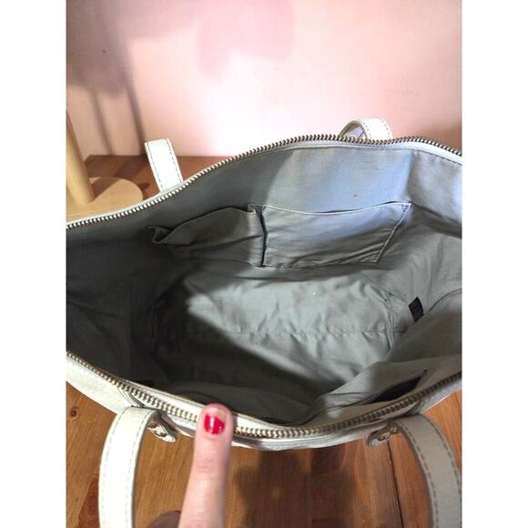 Fossil Jenna Tote Shoulder Bag White Pebble Leather Large In Size Super Nice! - Picture 9 of 11